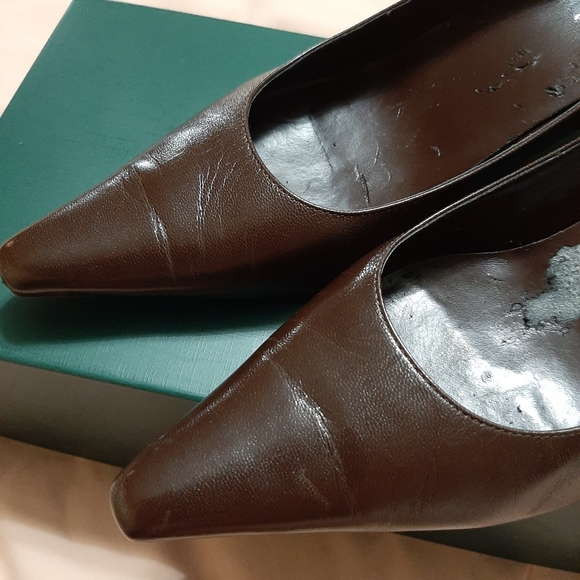 Chocolate Brown Leather Pumps 7.5 - Picture 8 of 11